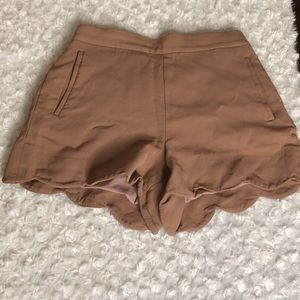 WIlfred Shorts in Tan